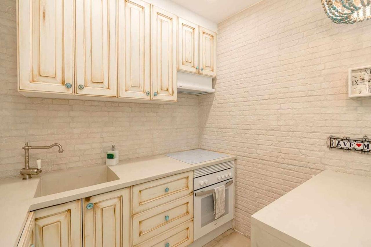 Luminoso Y Centrico Apt 2 Hab Apartment Madrid Luaran gambar